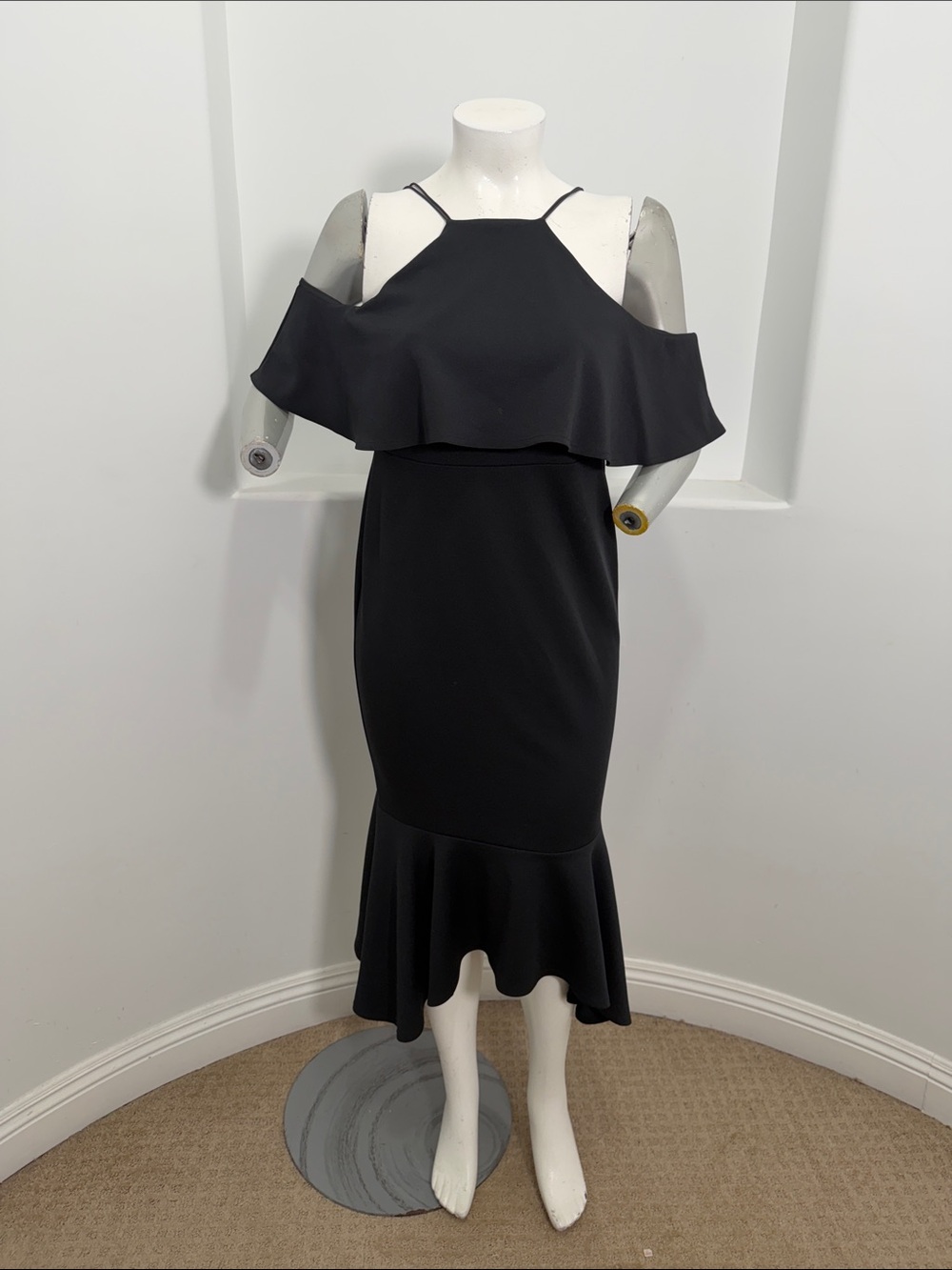 ASOS Women’s Black Cold-Shoulder Ruffle Asymmetric Pephem Midi Dress Size 14 - Picture 12 of 12